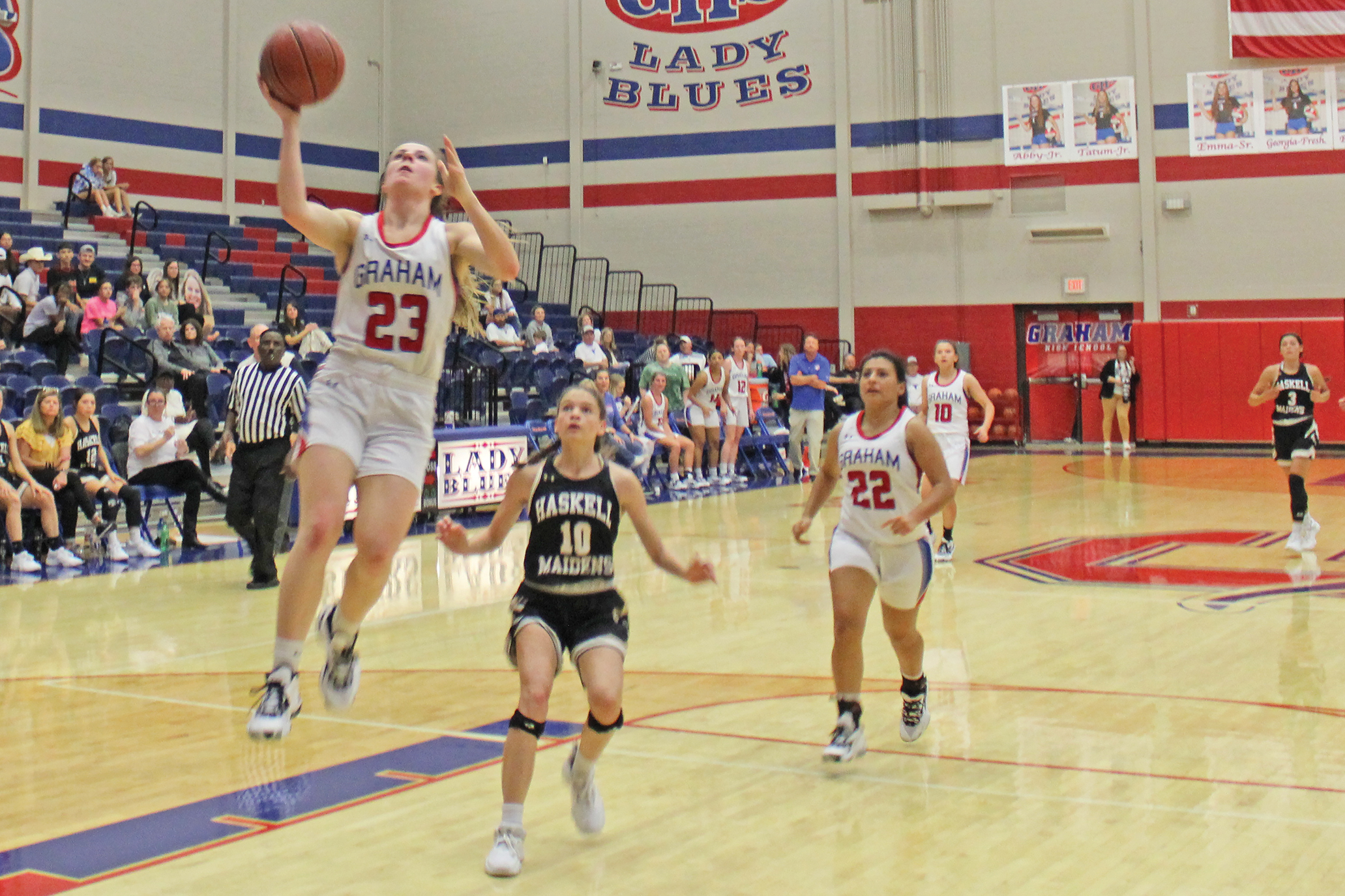 Late run ends Lady Blues comeback bid with Stamford
