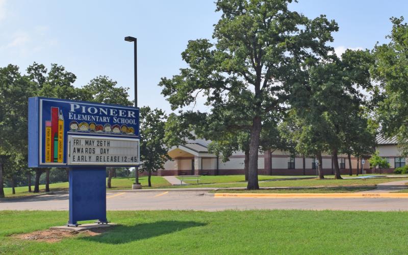 (ARCHIVE PHOTO | THE GRAHAM LEADER) Graham ISD kicked off its annual summer meal program this week that provides free meals for children 18 and younger at Pioneer Elementary School. 