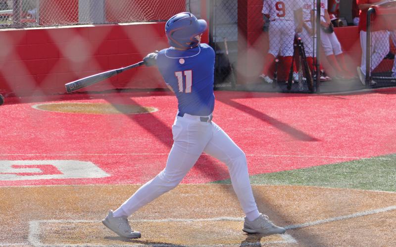 (ALEX HAVARDANSKY | THE GRAHAM LEADER) Dylan Cox up at the plate offensively Tuesday, April 22 against the Glen Rose Tigers. The Steers showed fight on offense but ultimately fell short of a comeback in their 7-5 loss.