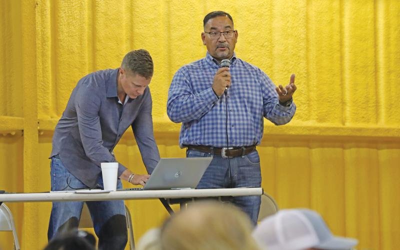 (KYLIE BAILEY | THE GRAHAM LEADER) Texas Energy Consultants President Robert Peña (right) and Titus LCV Senior Director of Engineering Micah Nichols (left) met with the community Wednesday, Nov. 5 to hear concerns and answer questions regarding a solar and battery storage project.  