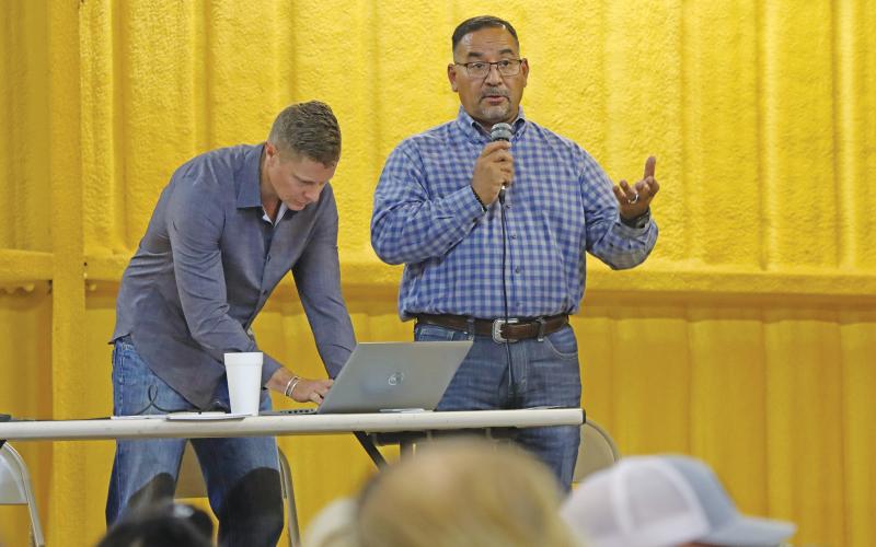 (KYLIE BAILEY | THE GRAHAM LEADER) Texas Energy Consultants President Robert Peña (right) and Titus LCV Senior Director of Engineering Micah Nichols (left) met with the community Wednesday, Nov. 5 to hear concerns and answer questions regarding a solar and battery storage project.  