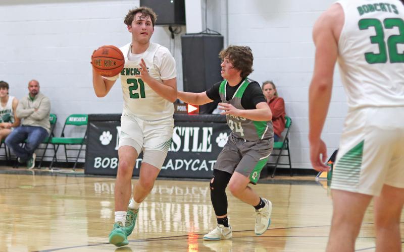 (THOMAS WALLNER | THE GRAHAM LEADER) Jayden Hemby was a crucial scorer for the Bobcats during their game against Gold-Burg, with 13 points overall. After a back and forth game, the Bobcats fought hard in the second half to widen the scoring gap and secure their win.  