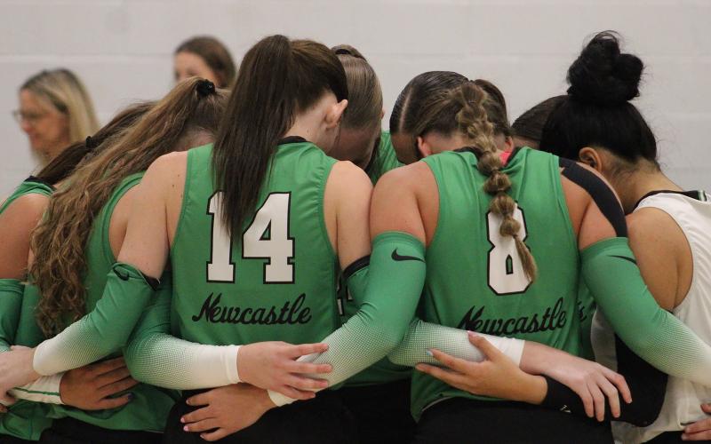 (ALEX HAVARDANKSY | THE GRAHAM LEADER) The Ladycats huddle prior to their matchup Tuesday, Sept. 2, against Eastland. The Ladycats defeated the Lady Mavs in four sets.