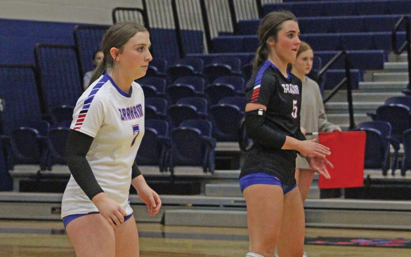 (ALEX HAVARDANSKY | THE GRAHAM LEADER) Makenzie Vacante lines up to return a serve Tuesday, Aug. 19 against the Lady Indians. Vacante serves the team as a defensive specialist.