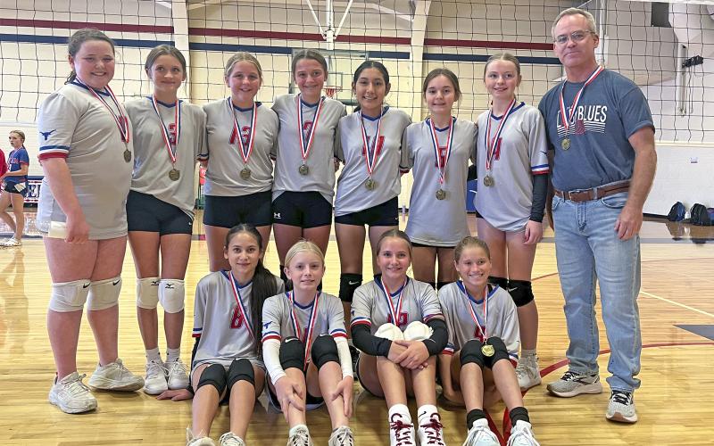 (KIMBERLY BREWSTER | CONTRIBUTED PHOTO) Graham Junior High School’s 7B volleyball team took first place in a home tournament Saturday, Sept. 28, winning against Iowa Park in three sets and sweeping Burkburnett and Holliday.