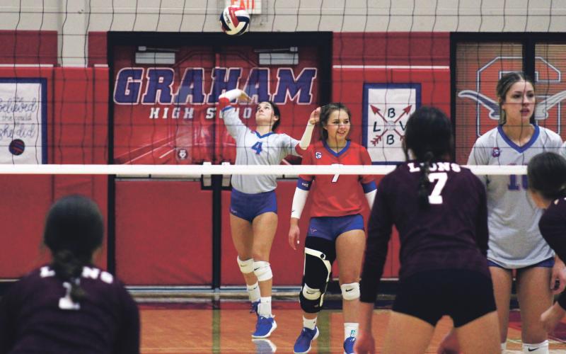 (MIKE WILLIAMS | THE GRAHAM LEADER) Georgia Martin had two aces and 24 assists during the 3-0 home win Tuesday, Sept. 27 over Brownwood. Lady Blues coach Marci Faulk said Martin has emerged as an selfless leader of the team.