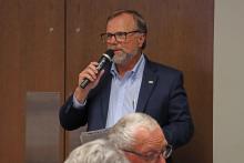 (THOMAS WALLNER | THE GRAHAM LEADER) Graham City Manager Eric Garretty speaks to the public during a town hall meeting Tuesday, Aug. 26 where he discusses a number of key issues the city is facing. One of those issues was the water and sewer infrastructure problems the city is trying to address.