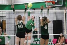 (ALEX HAVARDANKSY | THE GRAHAM LEADER) Sophie Terrell swings for a kill Tuesday, Aug. 26. Terrell had the most kills on the night for the Ladycats with 13.